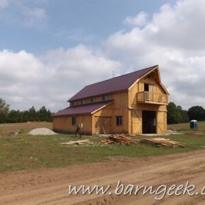 22x30 Gable barn built with a widows peak and a balcony