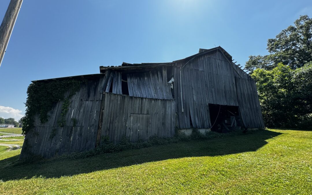 Old Dairy barn for sale