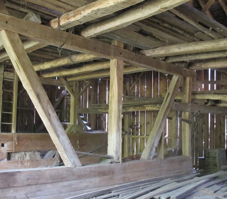 #121 – Beautiful Barn Frame For Sale.