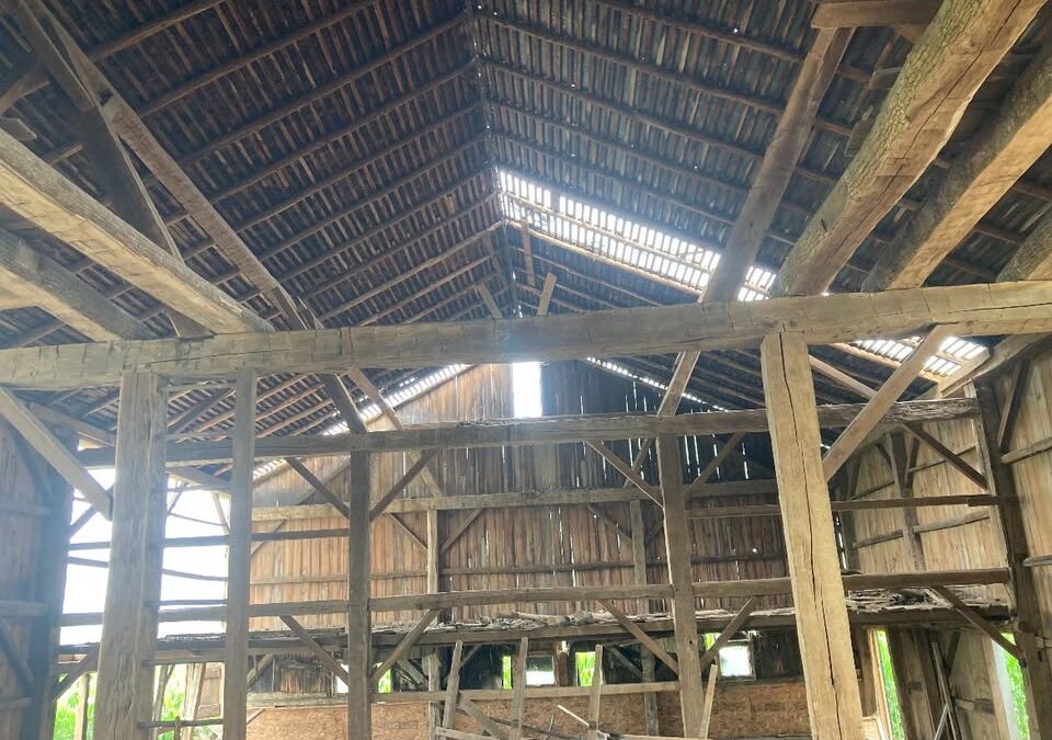 #128 – Rare two story barn frame.