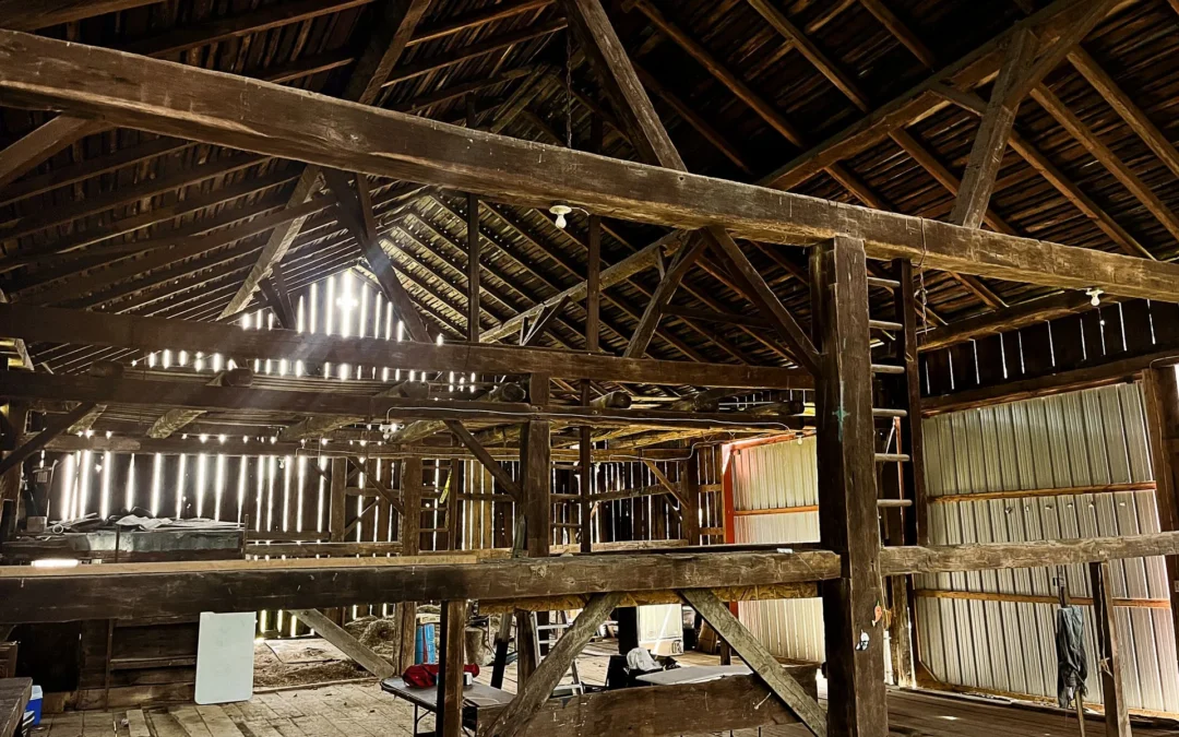 Hand-Hewn Oak Antique Timber Frame Barn 36×64